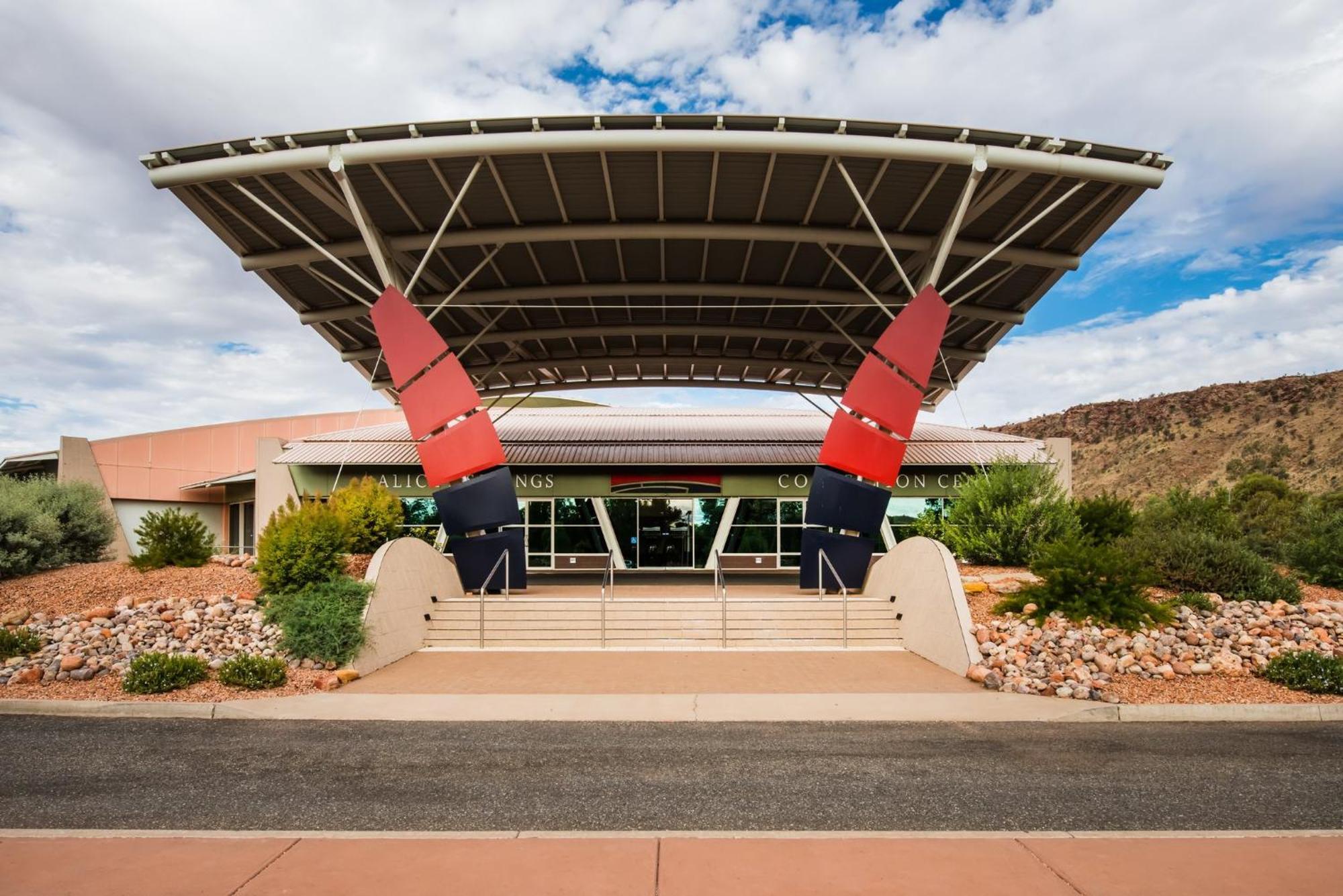 Crowne Plaza Alice Springs Lasseters By Ihg Exterior foto