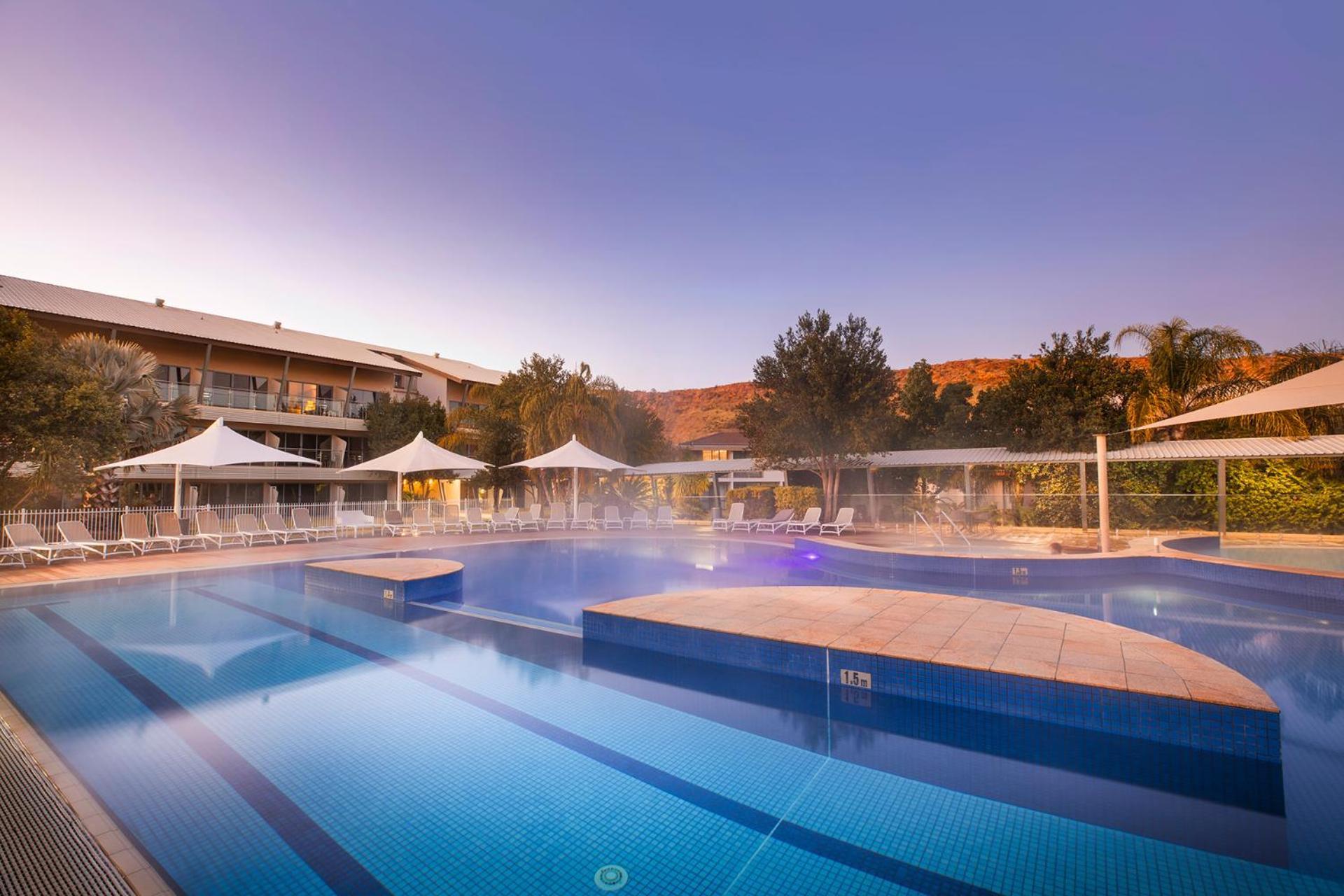 Crowne Plaza Alice Springs Lasseters By Ihg Exterior foto